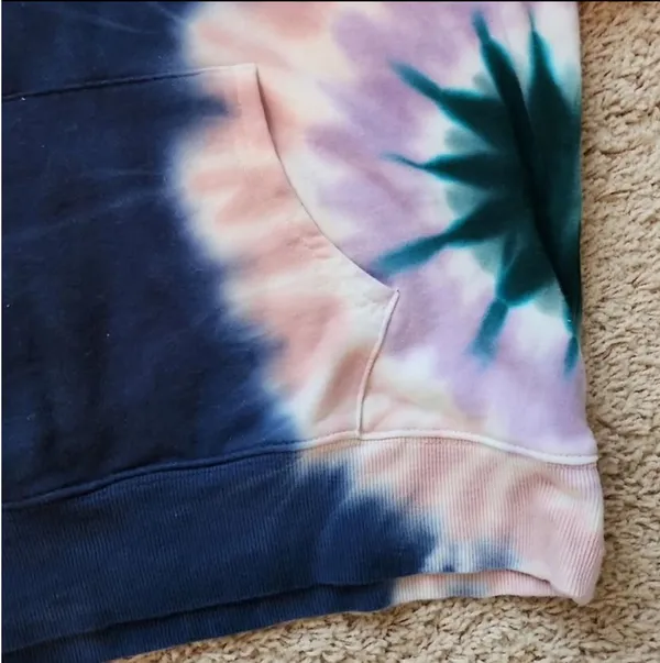 Wildfox Navy Tie-Dye Hoodie Size Large - Image 3