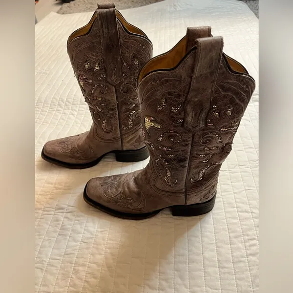 Corral distressed sequin inlay cowboy boots - Image 2
