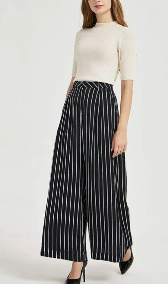 Navy gray and white pinstripe pleated palazzo wide leg trouser pants size large - Image 3