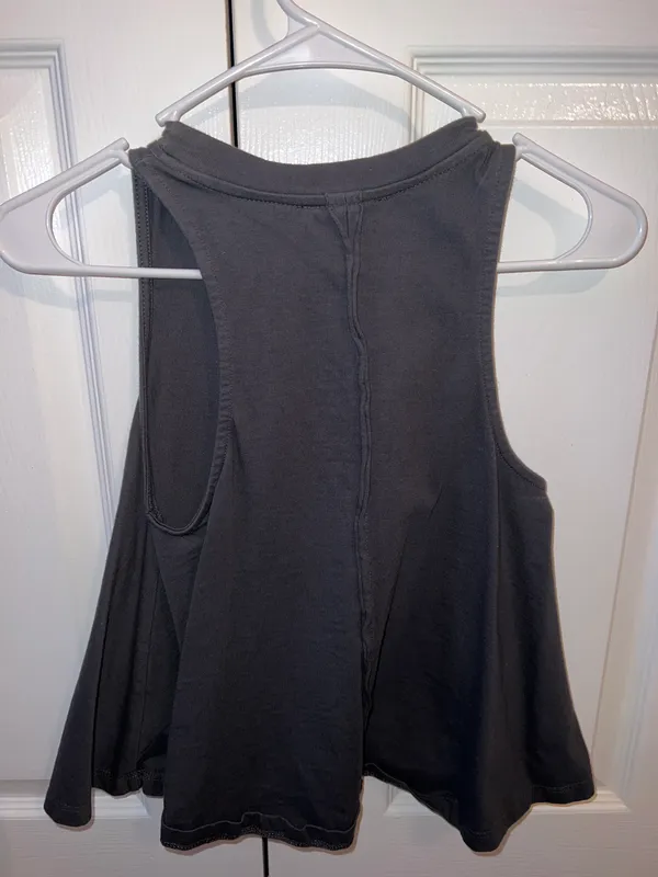 Altar'd State grey tank top - Image 2