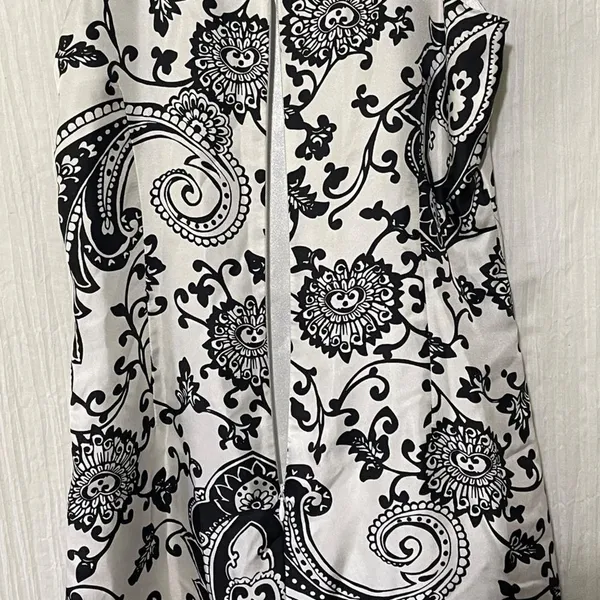 White House Black Market Silk Paisley Sheath Dress Black White Size 4 - Image 11