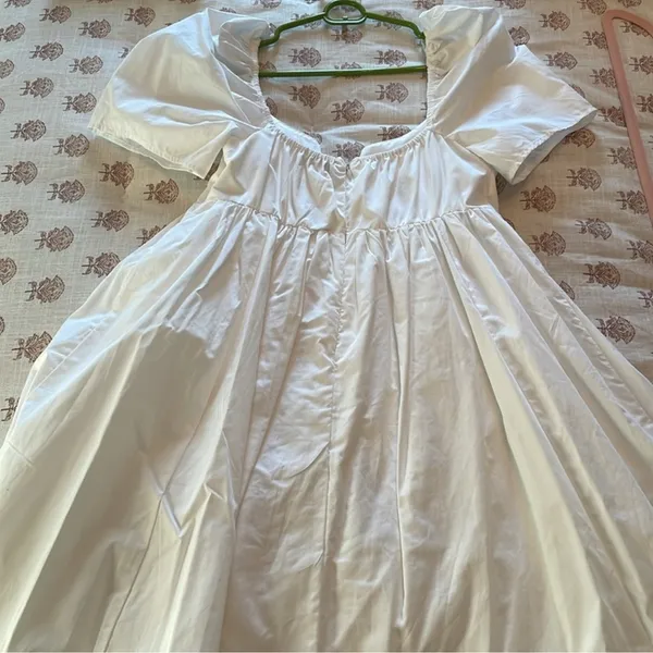 Abercrombie White Puff Sleeve Dress - Image 2