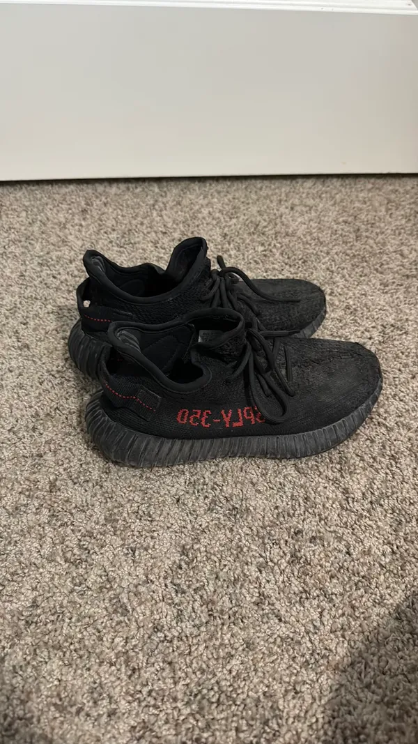 Yeezy Boost - Image 2
