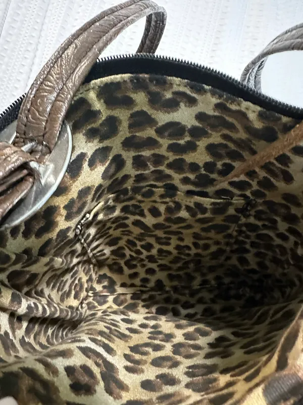 Western Tooled Crossbody - Image 3