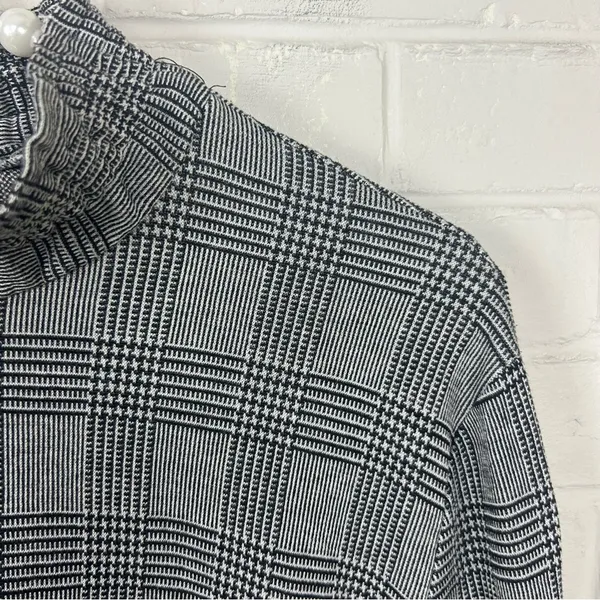 Zara Houndstooth Herringbone Knit Long Sleeve Top Size M - Image 6