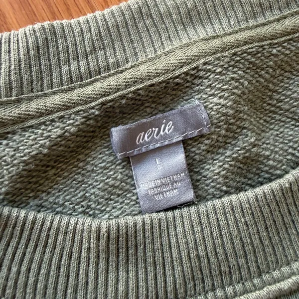 Aerie Green Crewneck Size Large - Image 4