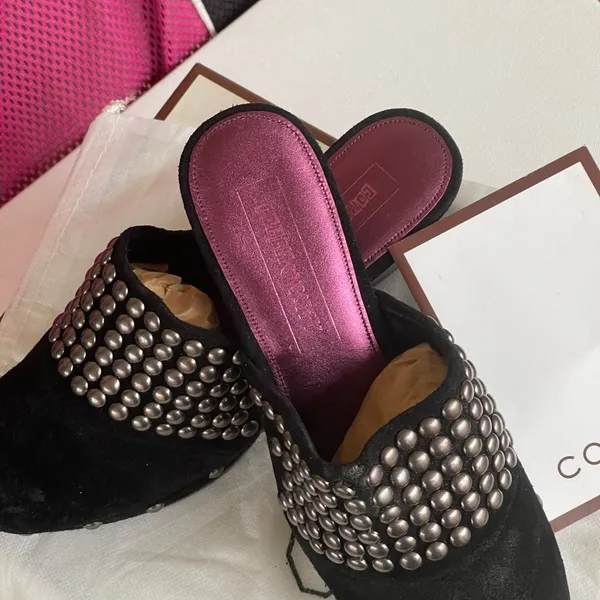 COACH STUDDED PATCH CLOGS FOR WOMEN - Image 5