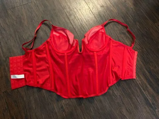 Red Corset Size M - Image 4