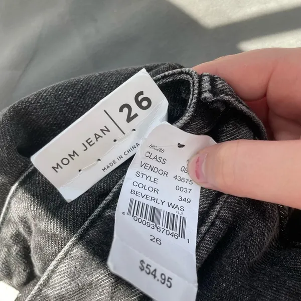 NWT PacSun mom jeans - Image 3