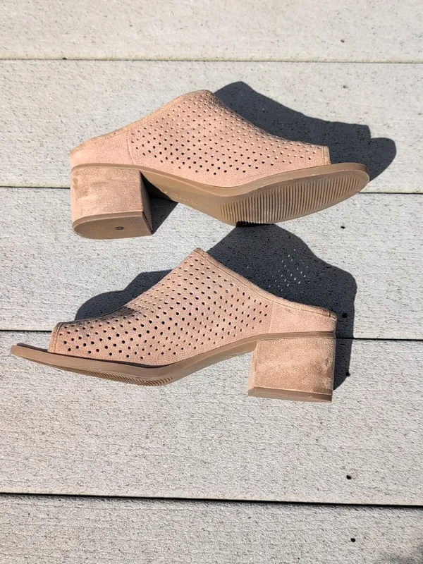 Koolaburra By Ugg Izzel Mule 1101661 | Koolaburra Perforated Suede Mule - Image 9