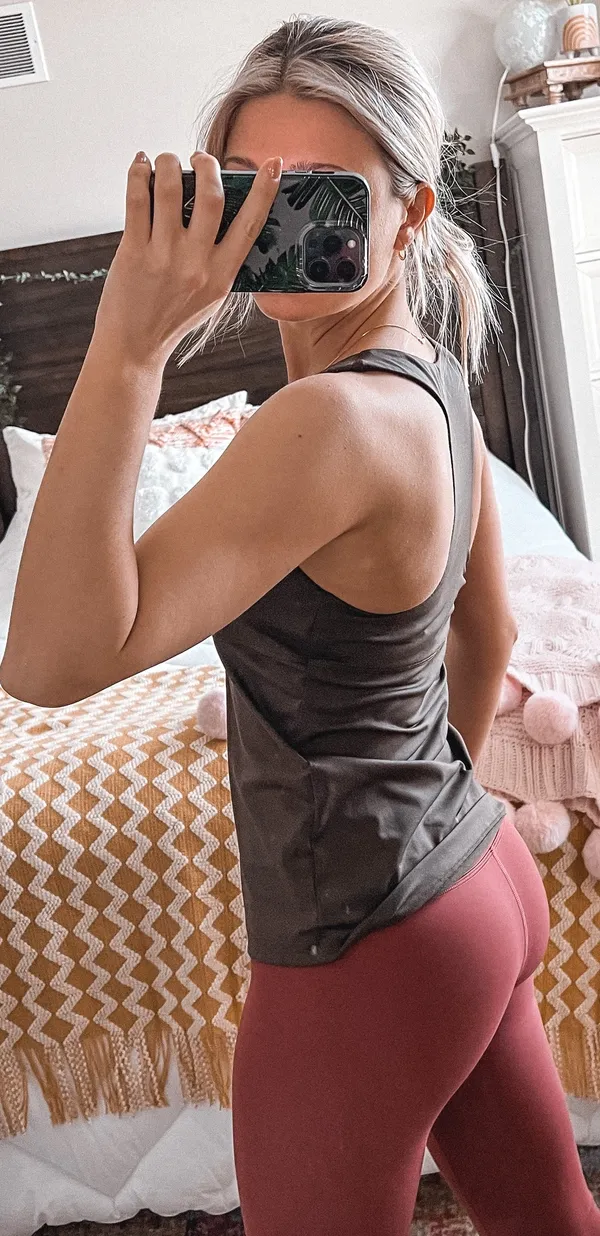 Athleta Olive Green Active Tank - Image 3