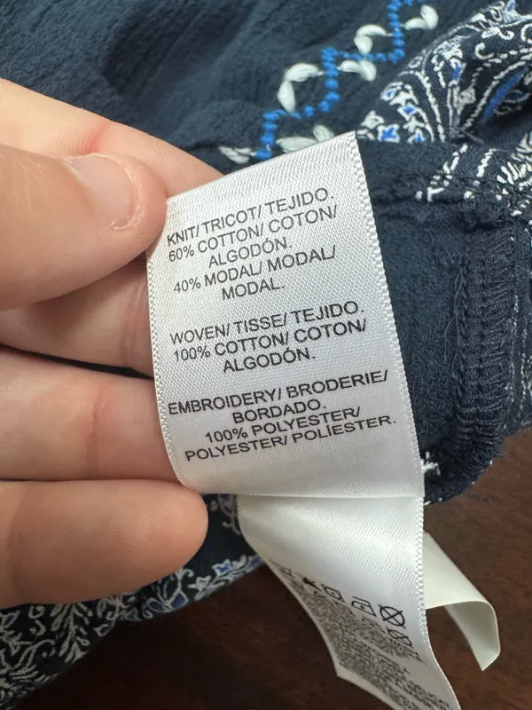 Lucky Brand Navy and White Embroidered Tank Top Blouse Size Medium - Image 5