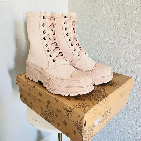 FREE‎ PEOPLE Camp Out Canvas Combat Boot, Natural, Tan/Pink, Size 8, NWT - Image 4