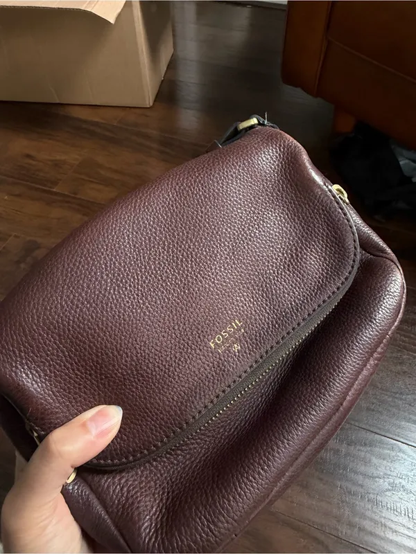 Fossil Women's Pebbled Leather Crossbody Bag - Image 2