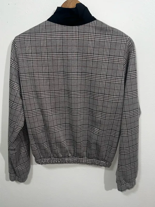 Zara Gray Plaid Bomber Jacket with Black Contrast Yoke - Image 5