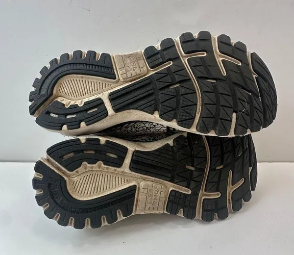 Brooks Adrenaline GTS 20 Running Shoes Cushioned Sneakers Black White Womens 9.5 - Image 9