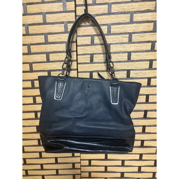 Simply Vera Vera Wang Black‎ Shoulder Bag - Image 2