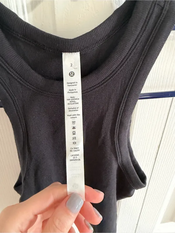 Lululemon Hold Tight Cropped Tank Top Ribbed Black Size 2 - Image 5