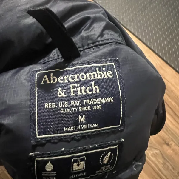 Abercrombie & Fitch Packable Down Puffer Jacket Unisex M Navy Water-Resistant - Image 7