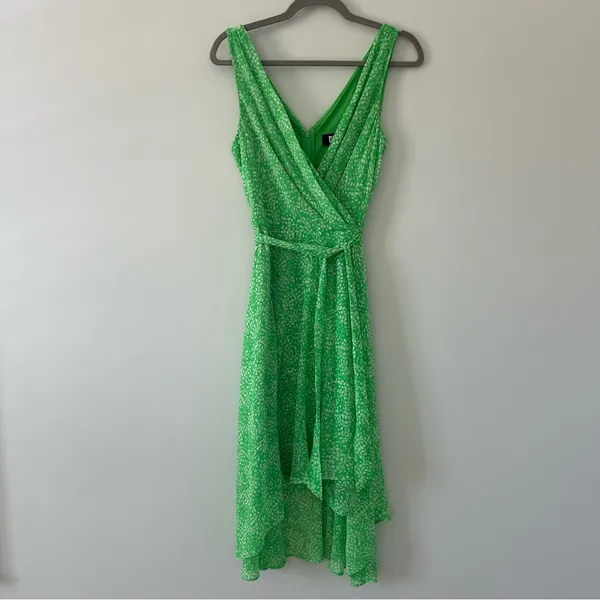 DKNY Lime Green White Chiffon Sleeveless Faux Wrap V Neck Fit & Flare Midi Dress - Image 3