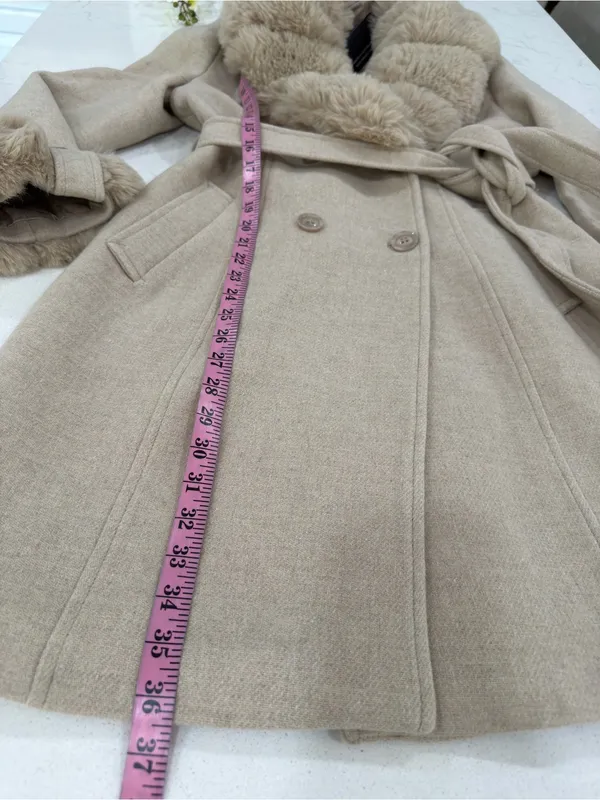 EMPRADA Women's Cream Faux Fur Collar Long Coat - Image 12