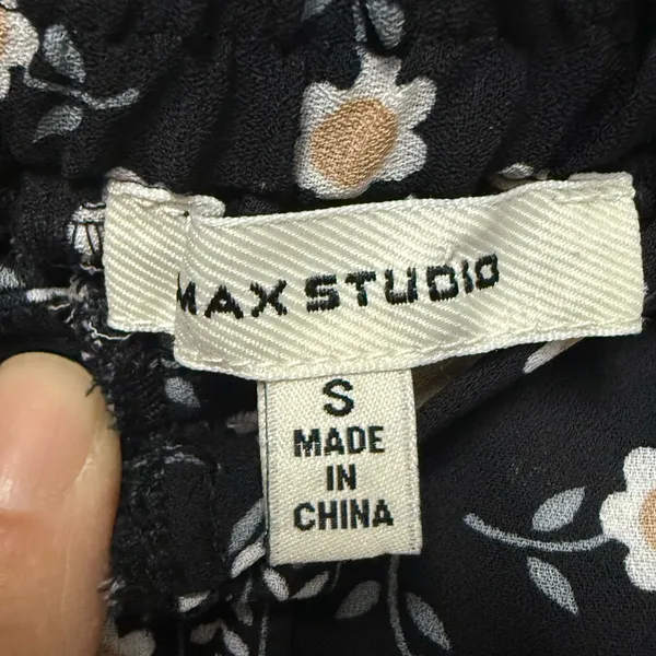 MAX STUDIO Floral Black Skirt Size Small - Image 13
