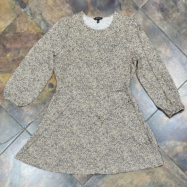 Banana Republic Animal Print Belted Fit and Flare Long Sleeve Dress XL - Image 5