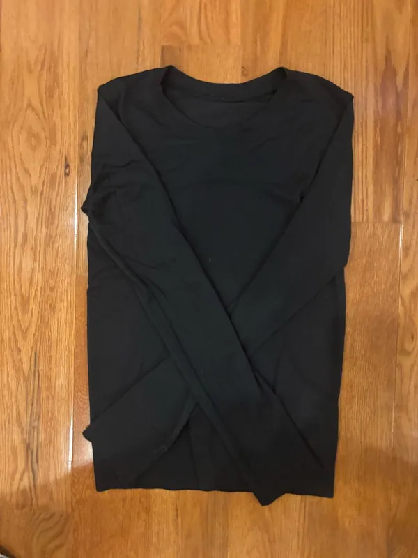 Lululemon size 6 swiftly tech - Image 2