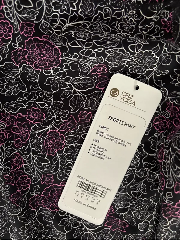CRZ YOGA Women Black & Pink Floral-Outline High-Rise Leggings - Image 3