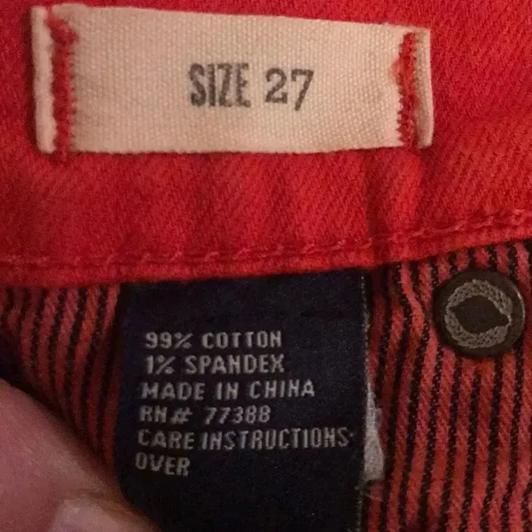 Madewell 2” inseam red denim shorts - Image 5