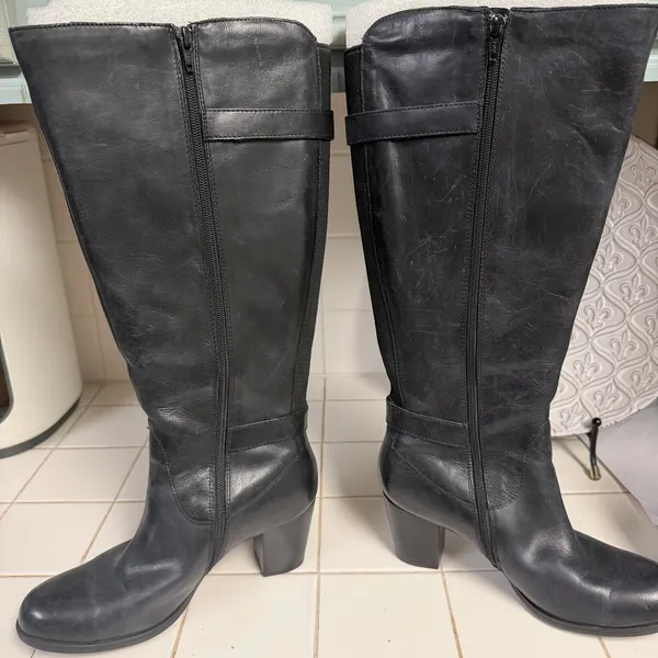 Born Black Tall Leather Riding Boots Size 8.5 Womens Side Zipper - Image 4