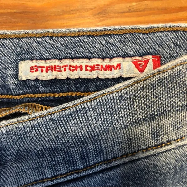 Guess Vintage Button Boot Cut Patch Front Pocket Jeans 29 Fit like a 6 - Image 7