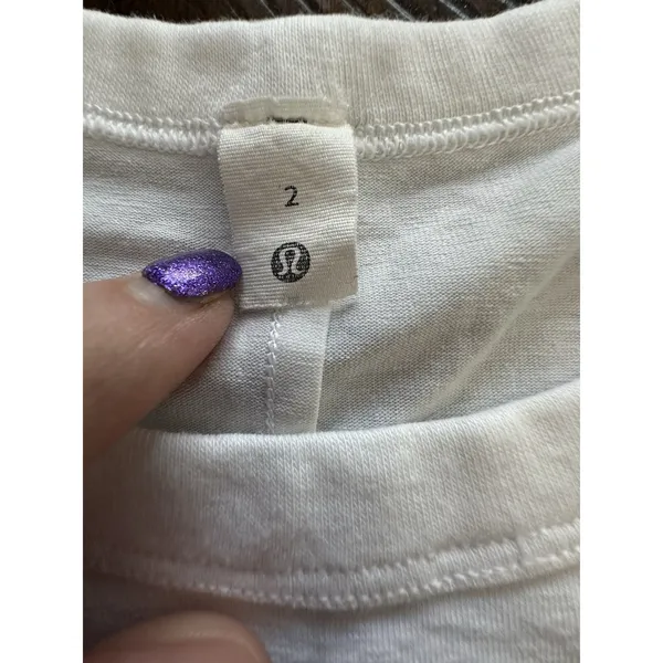 Lululemon Shirt Women 2‎ Soft White Lightweight Running Casual Logo Ladies DD6-2 - Image 4