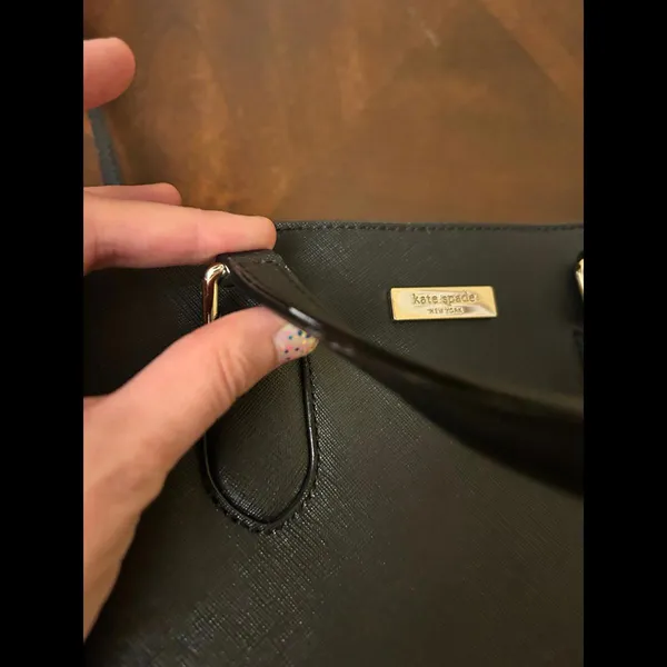 Kate spade purse bag black short handles and longer strap - Image 11