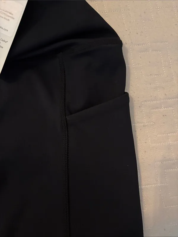 Oalka Yoga/Bike Shorts - Size XXL - NWT - Image 5