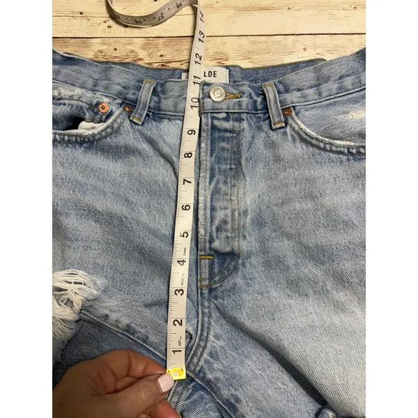 AGOLDE Distressed Frayed Hem Denim Shorts Jorts Women's Size 29 Button Fly Raw - Image 5