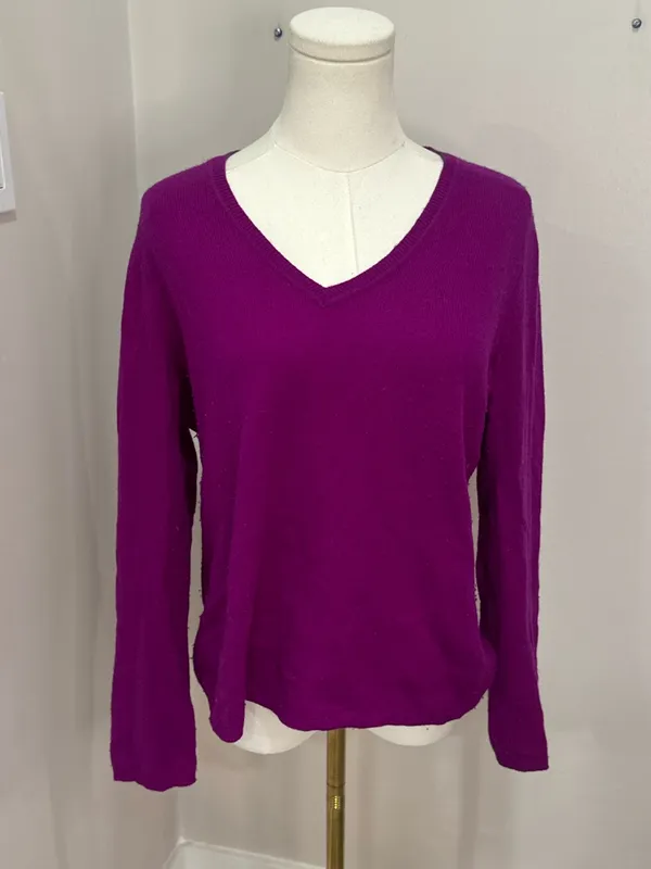 Charter Club Cashmere Charter Club Womens Large V Neck 100% Cashmere Sweater - Image 2