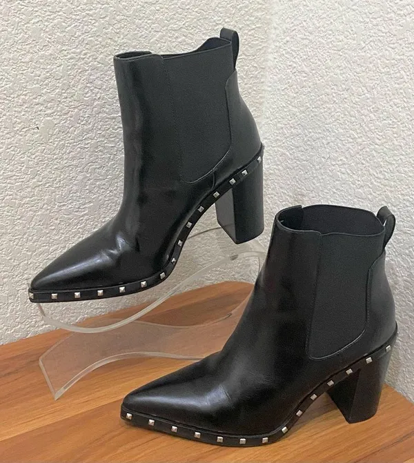 CHARLES by Charles David Dodger Black Pointy Studded Chunky Chelsea Booties 6.5 - Image 2