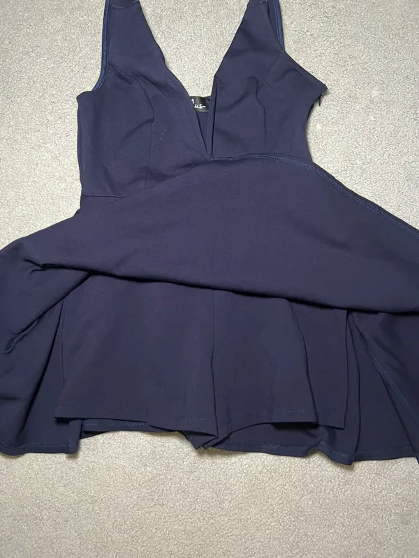 I feel good navy blue skort dress size medium - Image 7