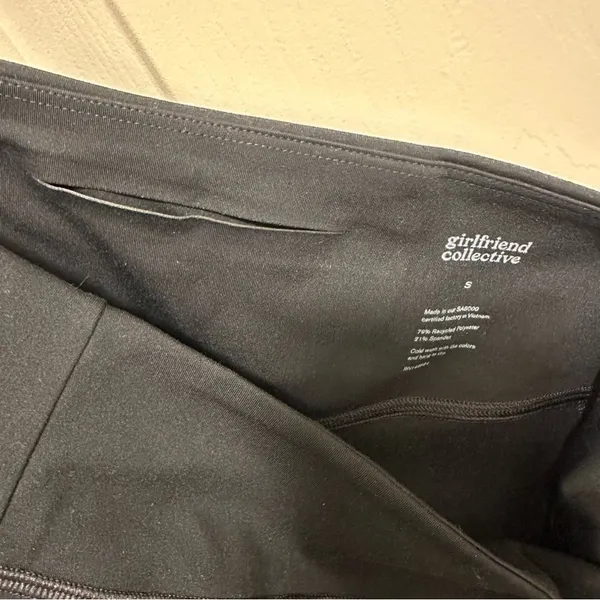 Girlfriend Collective Black Leggings Size Small - Image 3