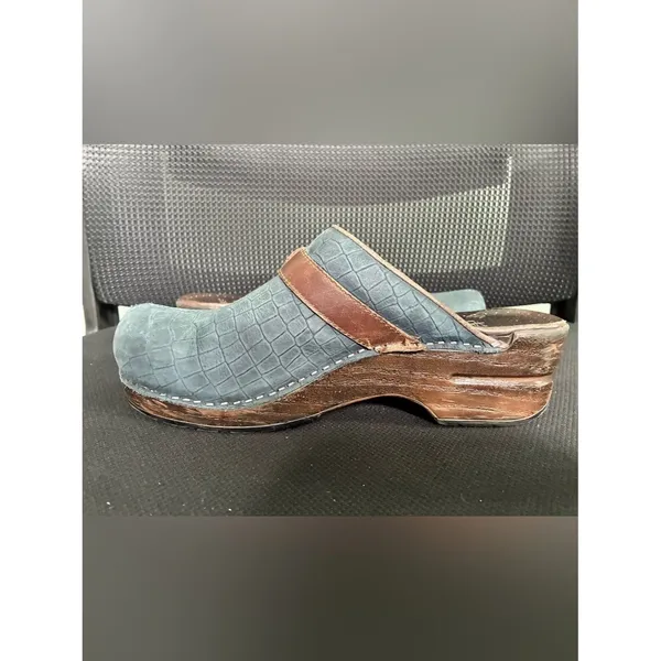 Women's Dansko Shandi Blue Suede Platform Clogs Tassel 38 US 7.5 - Image 8