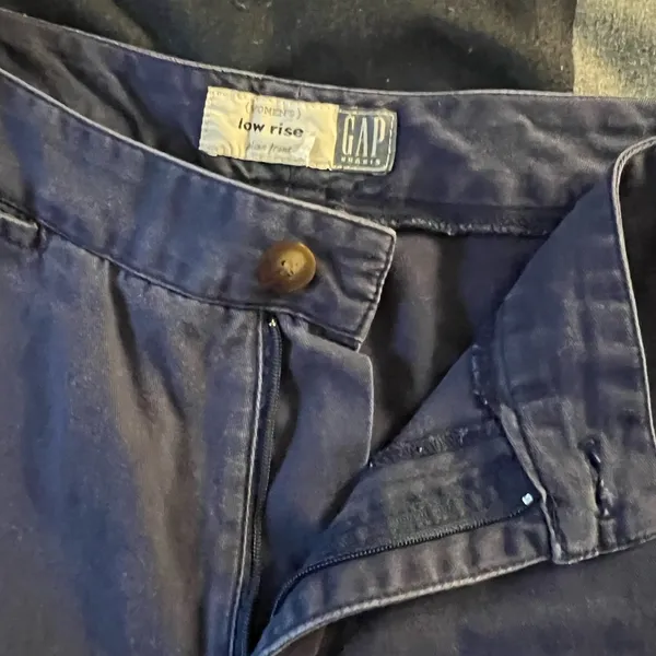 GAP shorts - Image 3