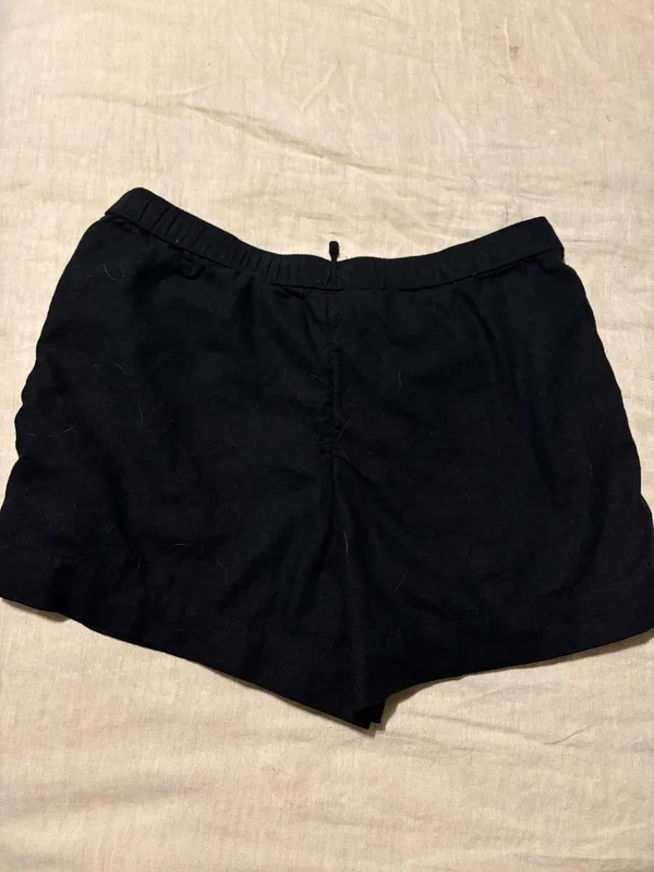 Abercrombie and Fitch Black Linen Shorts - Image 5