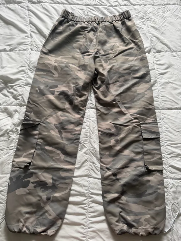 Shein Camo Cargo Pants - Image 2