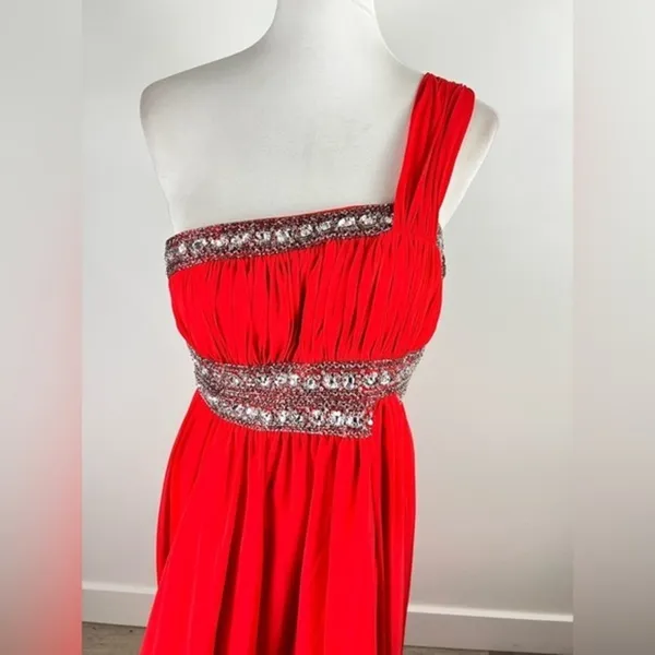 FabuLuxe Couture Red One-Shoulder Beaded Evening Gown Size Large Hand Beaded - Image 10