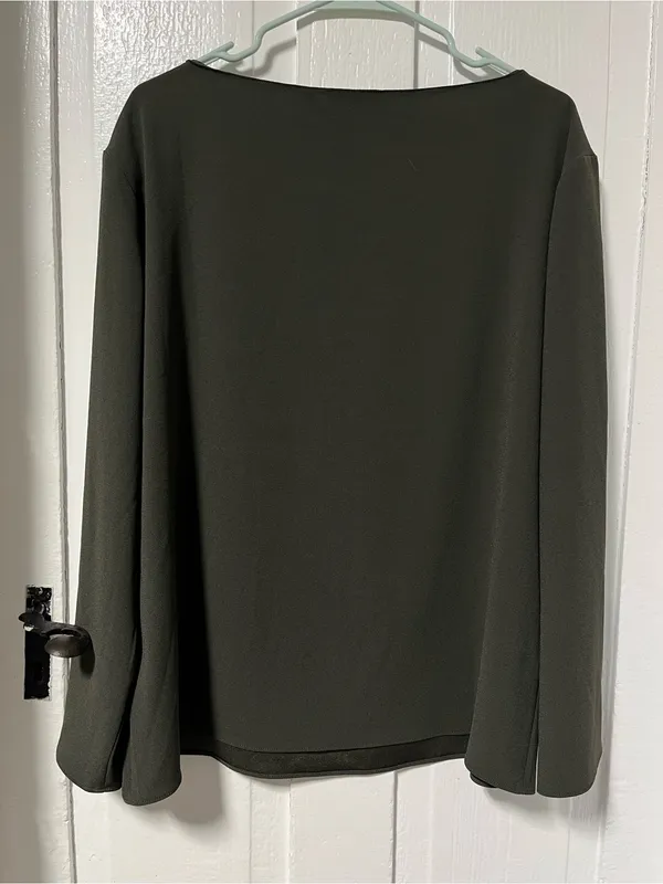 Aritzia Babaton Sophos Dark Olive Green Long Sleeve Blouse Top M - Image 3