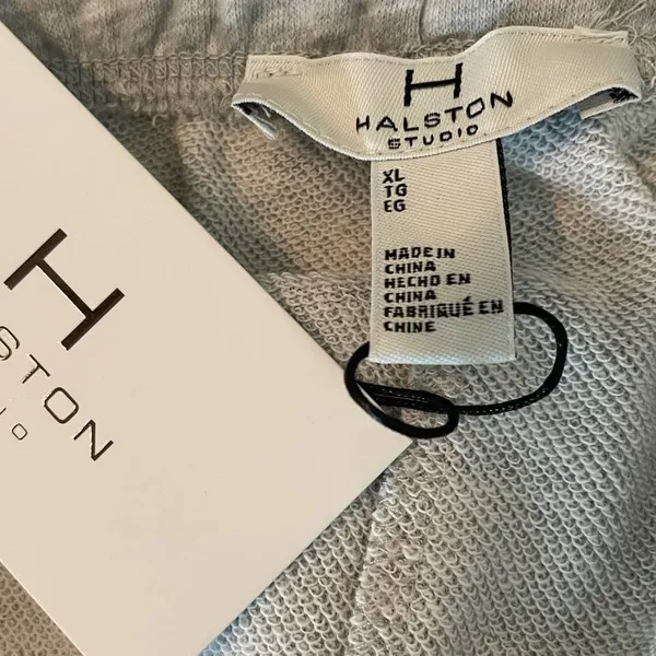 H by Halston Women Athletic Shorts XL Gray Elastic Adjustable Waist‎ Outdoor Sports - Image 2