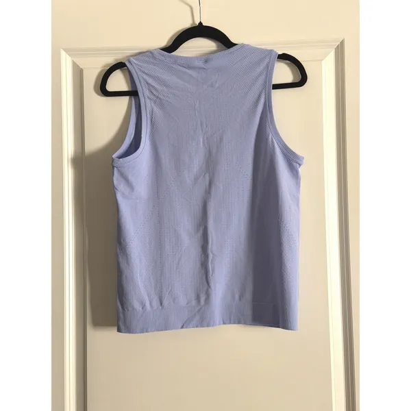 Athleta In Motion Seamless Tank Periwinkle Blue Size Small Workout Top - Image 3