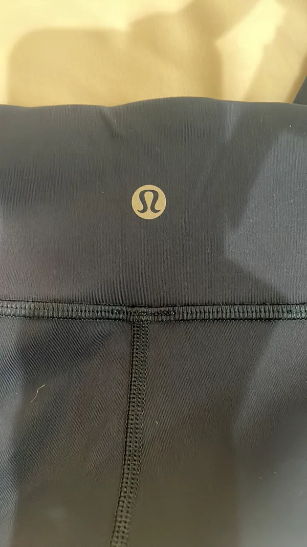 Lululemon Crop Leggings - Image 4