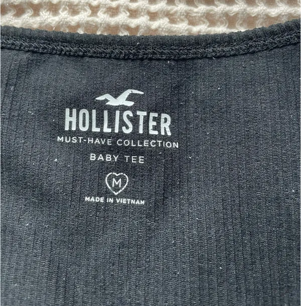 Hollister black square neck ribbed top - Image 2